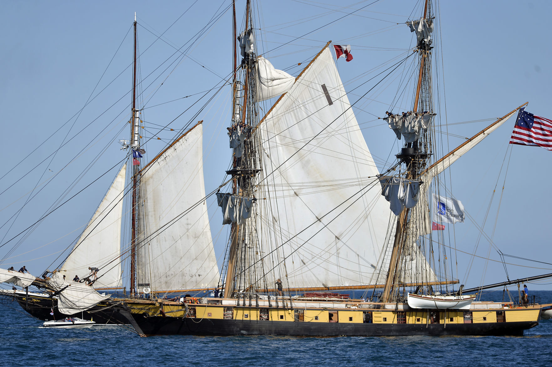 TALL SHIPS PARADE OF SAIL